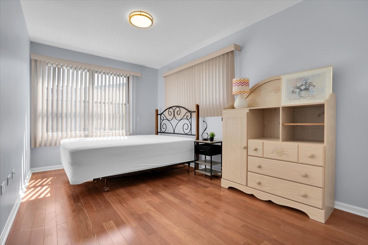 2241 S Archer Avenue #4, Chicago, IL 60616