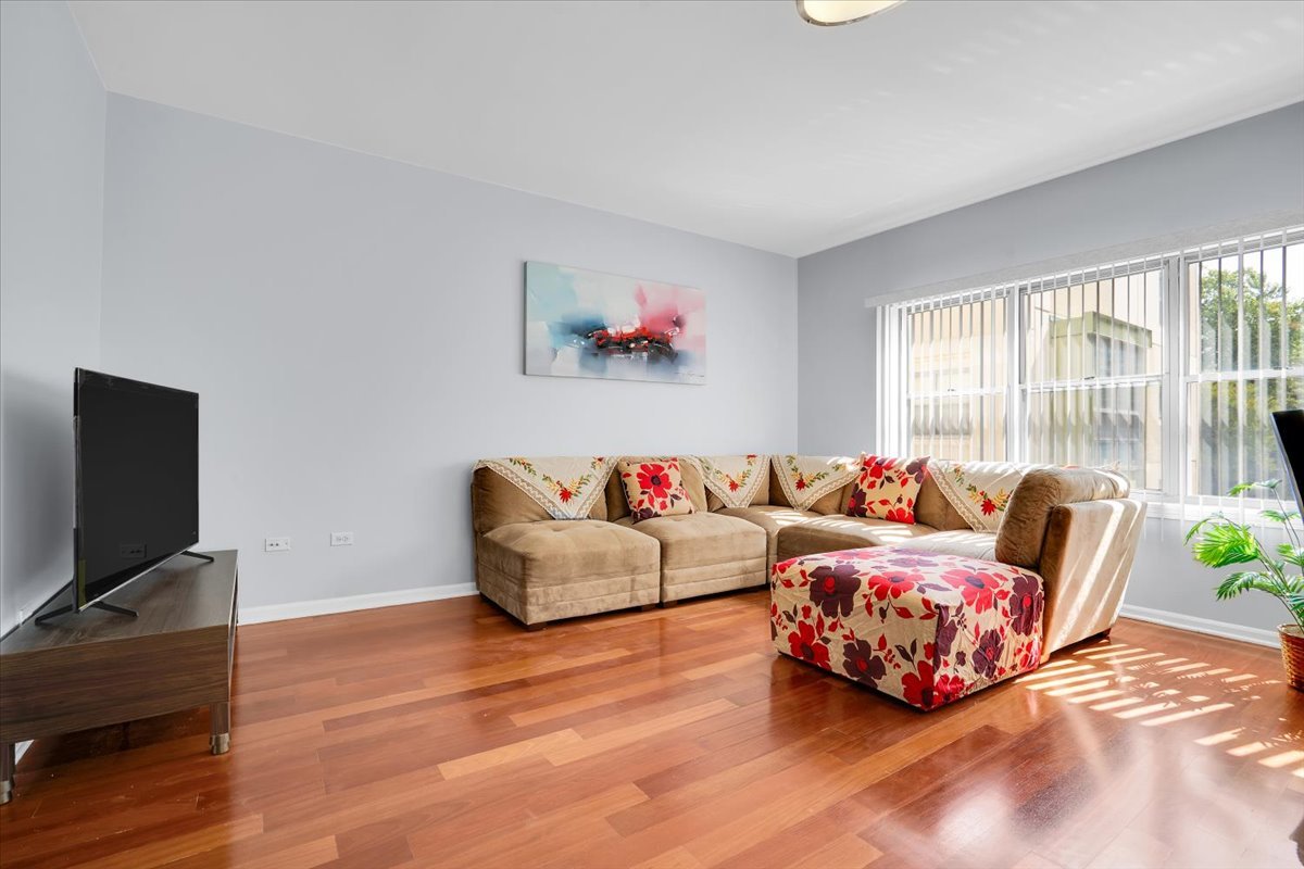 2241 S Archer Avenue #4, Chicago, IL 60616