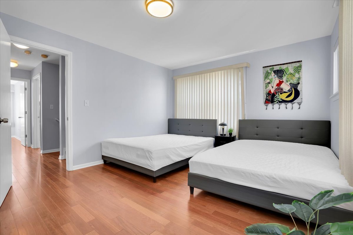 2241 S Archer Avenue #4, Chicago, IL 60616