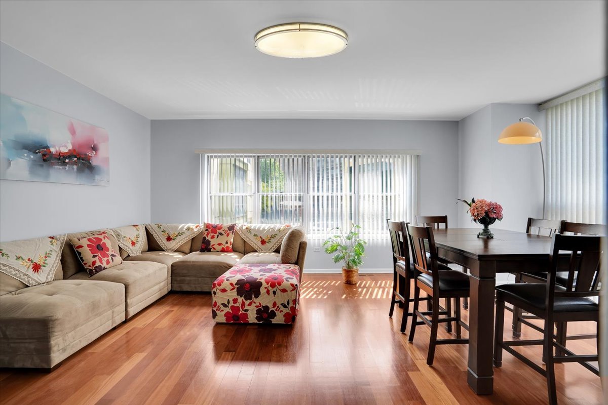 2241 S Archer Avenue #4, Chicago, IL 60616