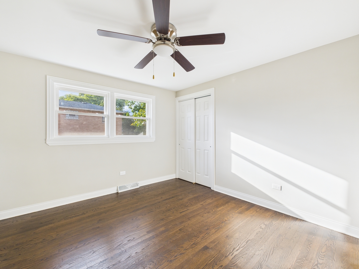 7216 W 63rd Place, Summit, IL 60501