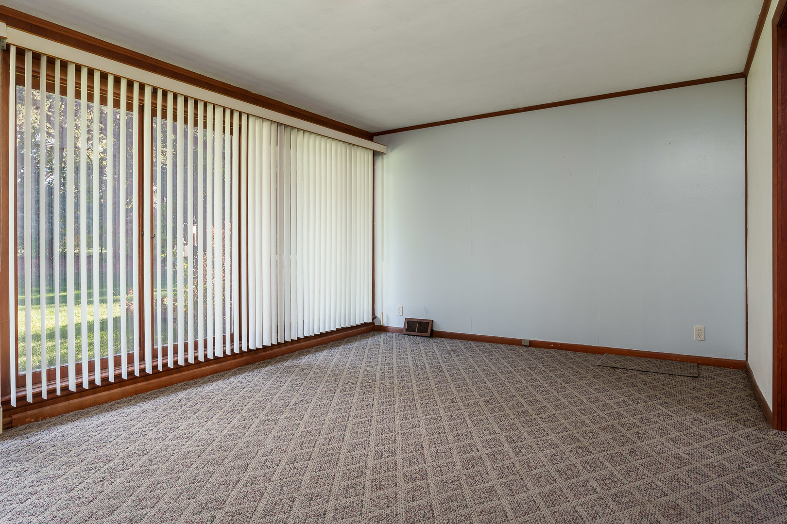 1825 Edgebrook Drive, Rockford, IL 61107