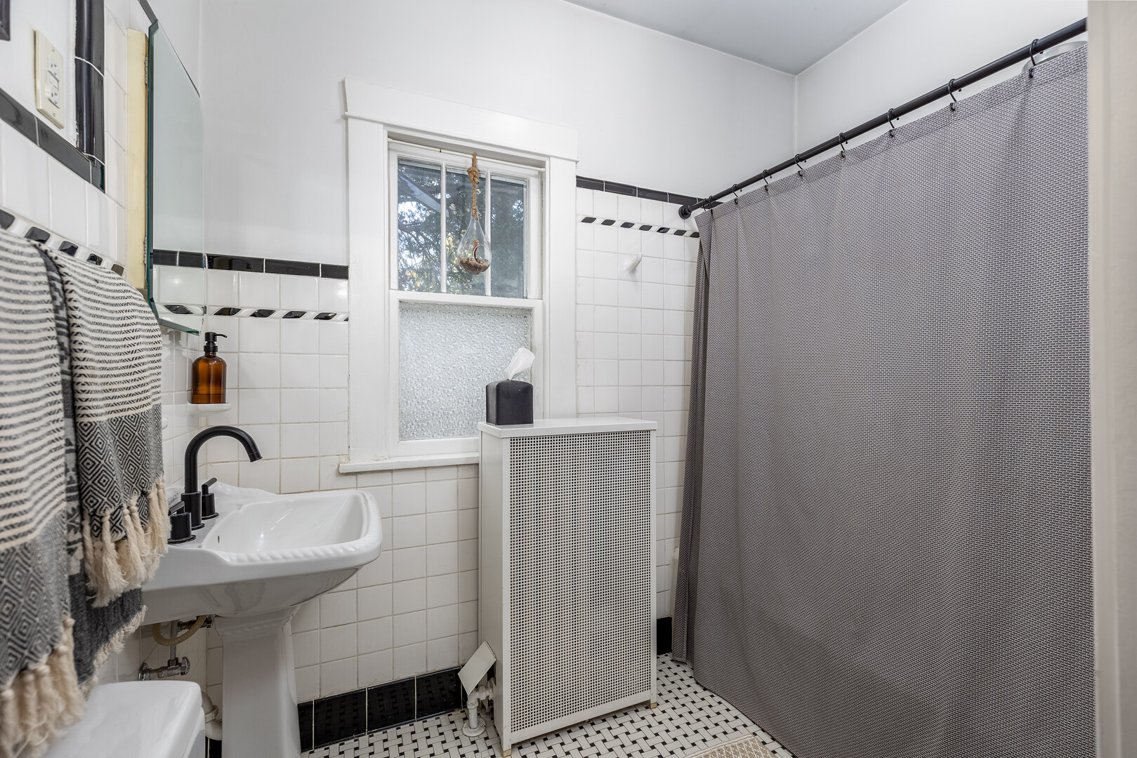 542 Chapel Street, Ottawa, IL 61350