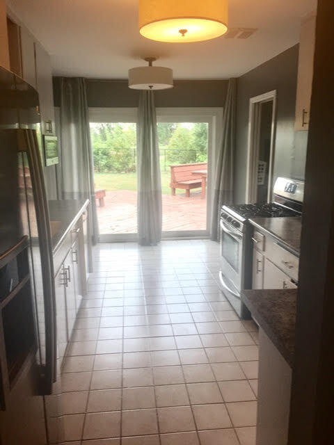 45 Bradley Lane, Hoffman Estates, IL 60169