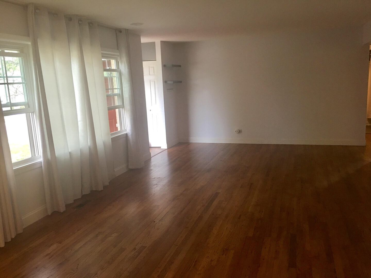 45 Bradley Lane, Hoffman Estates, IL 60169