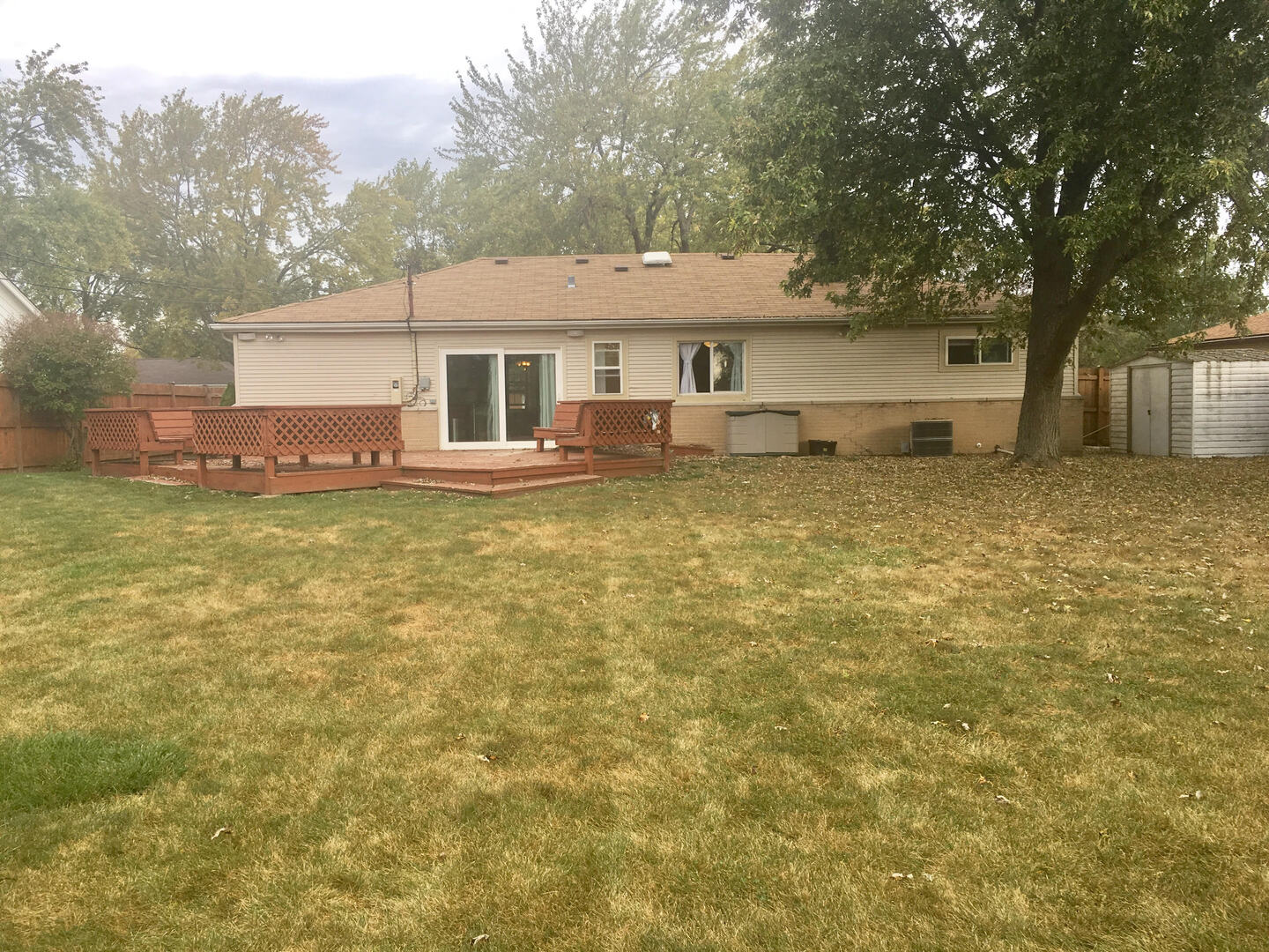 45 Bradley Lane, Hoffman Estates, IL 60169