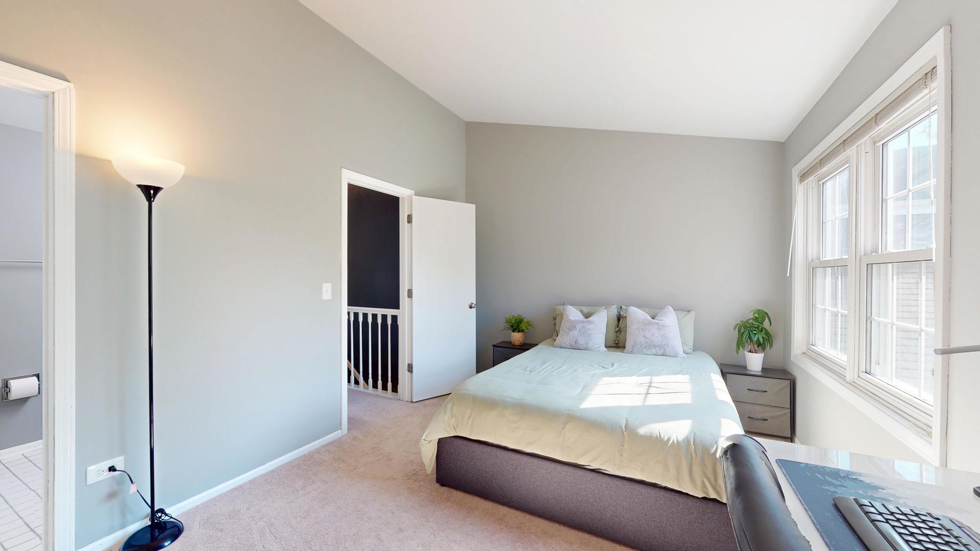 2026 N Stillwater Road, Arlington Heights, IL 60004