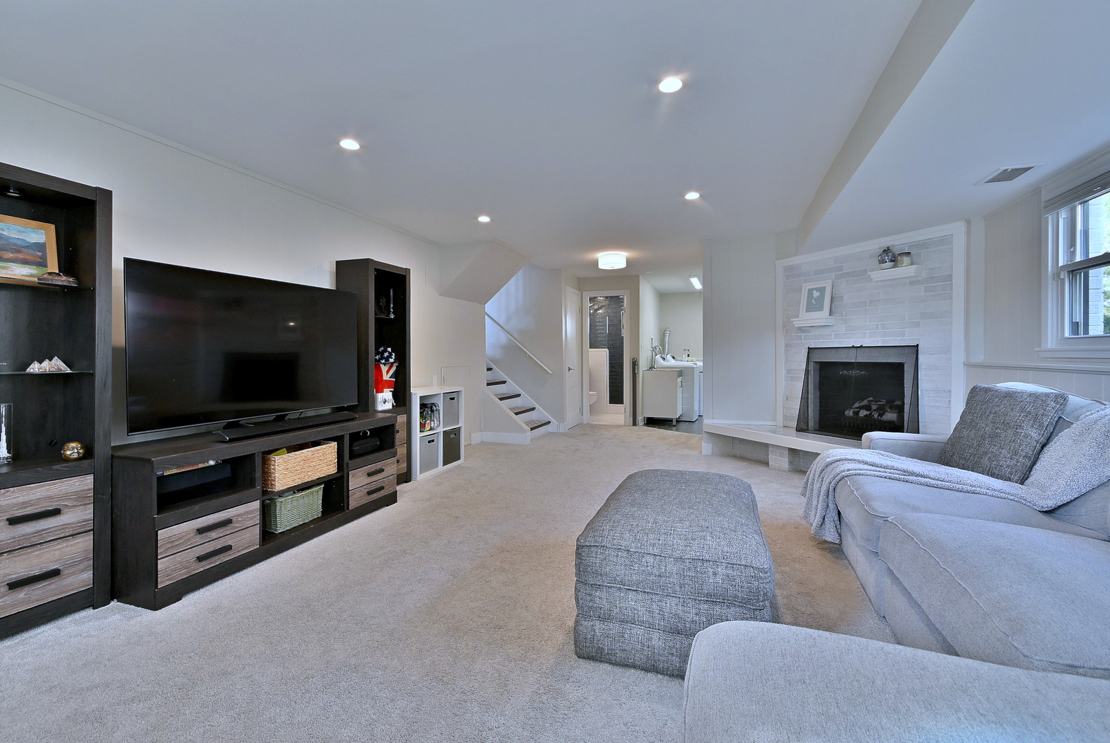 427 E Adams Street, Elmhurst, IL 60126