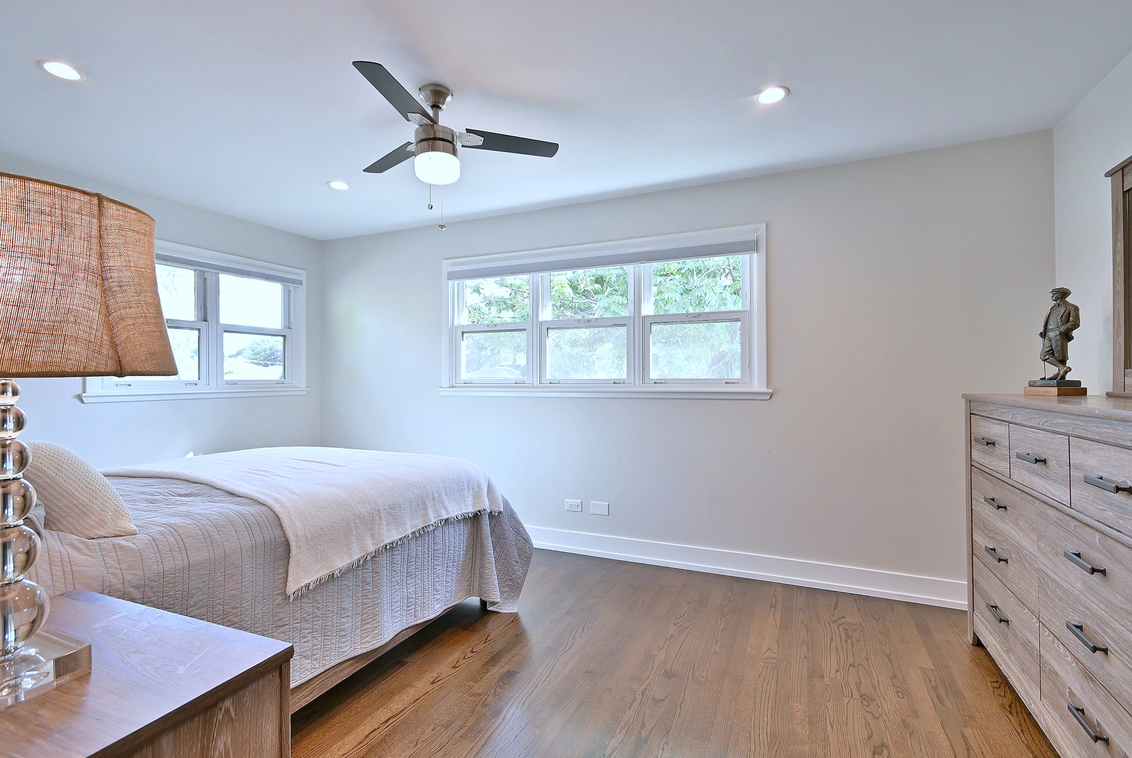 427 E Adams Street, Elmhurst, IL 60126