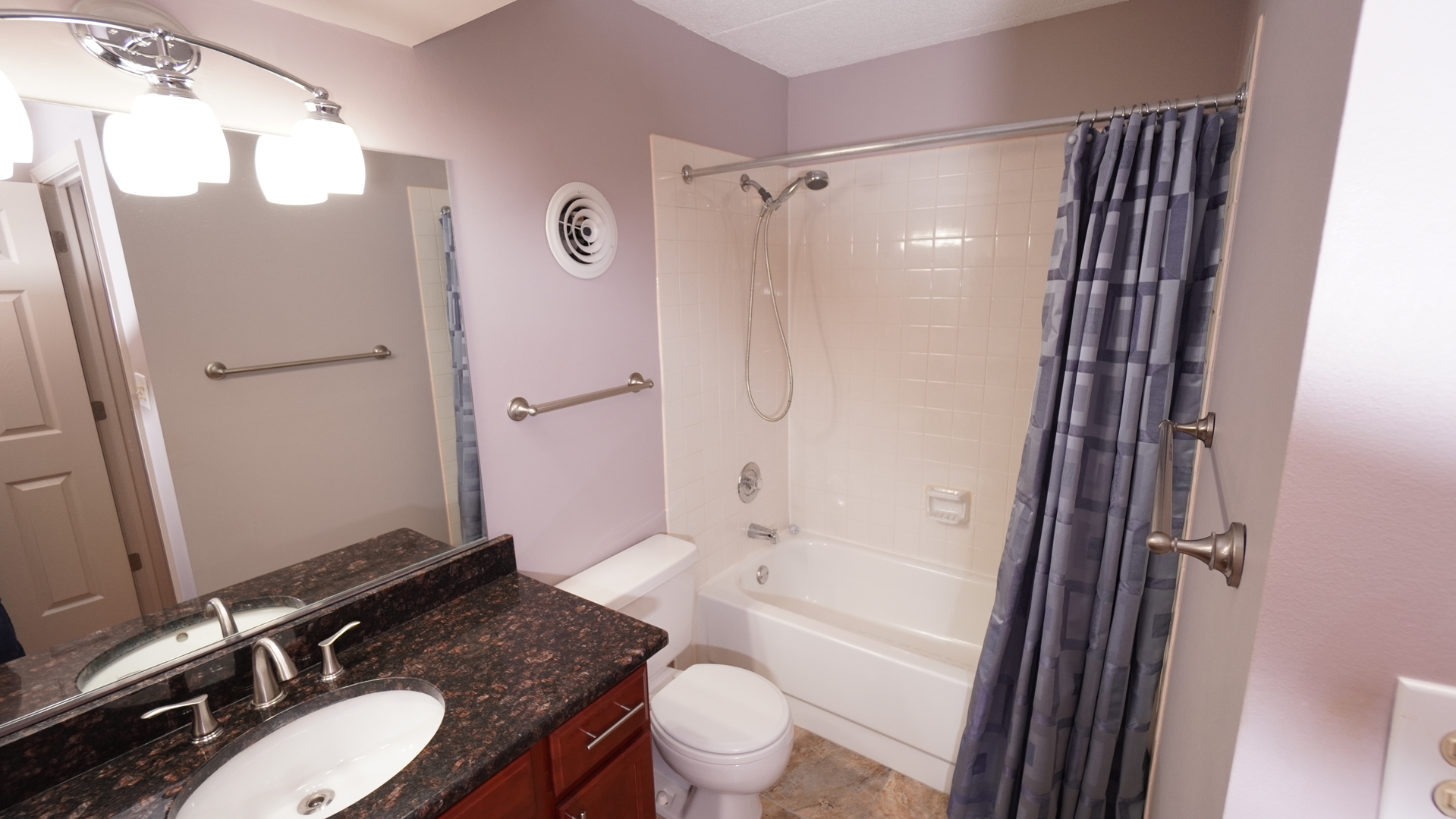 75 Kristin Circle #408, Schaumburg, IL 60195