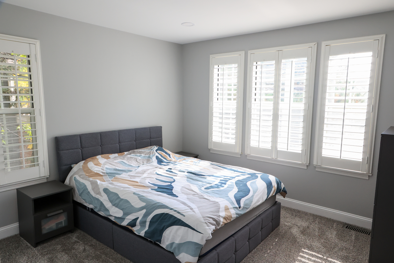 1602 W Orchard Place, Arlington Heights, IL 60005