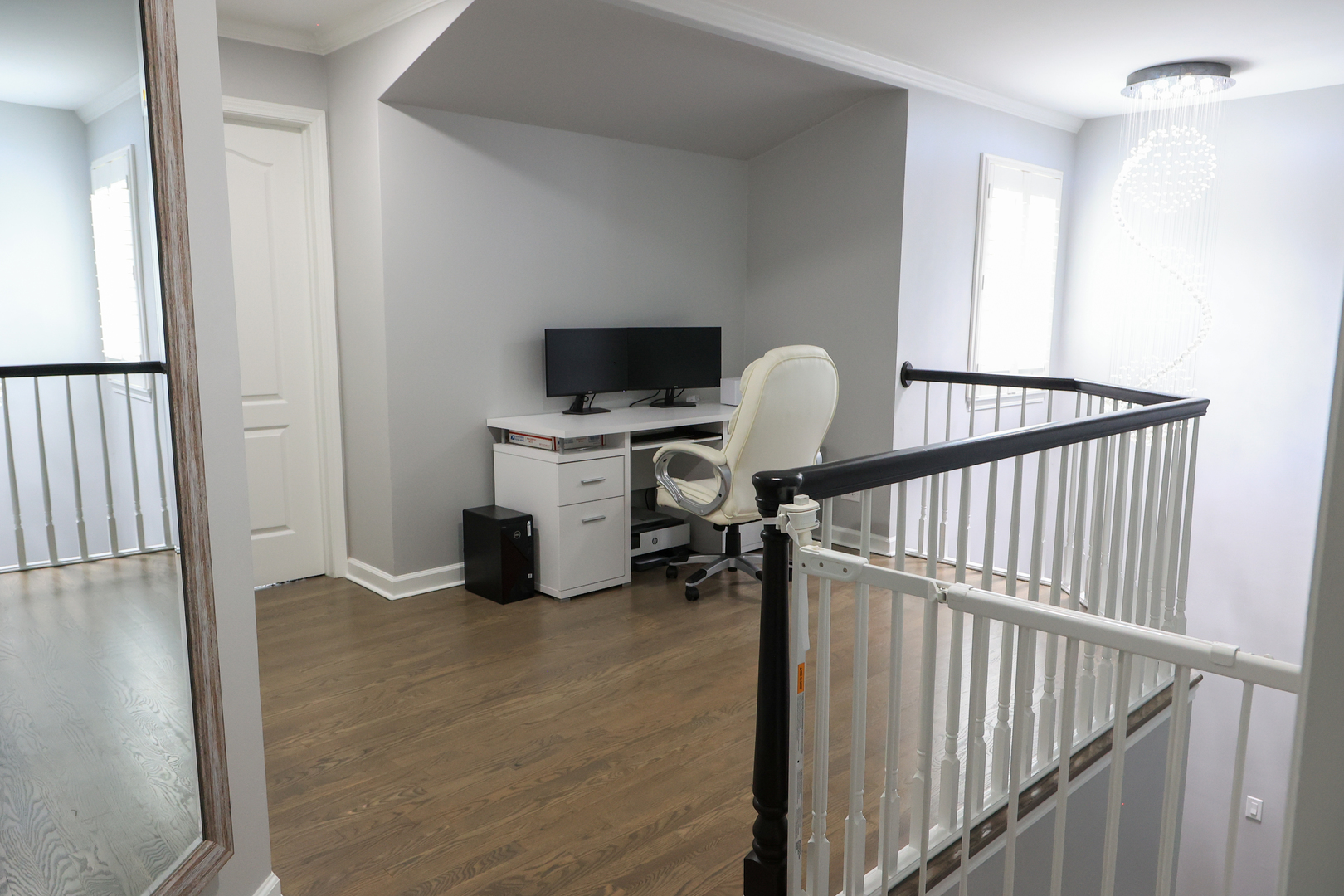 1602 W Orchard Place, Arlington Heights, IL 60005