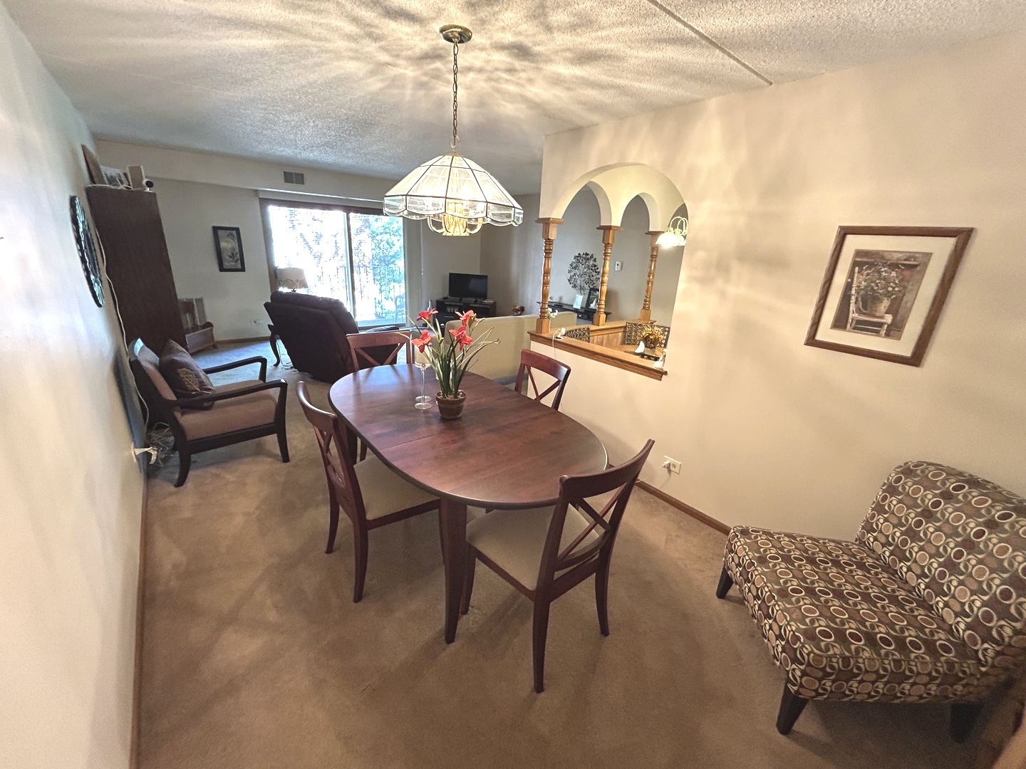 6400 W Belle Plaine Avenue #303, Chicago, IL 60634