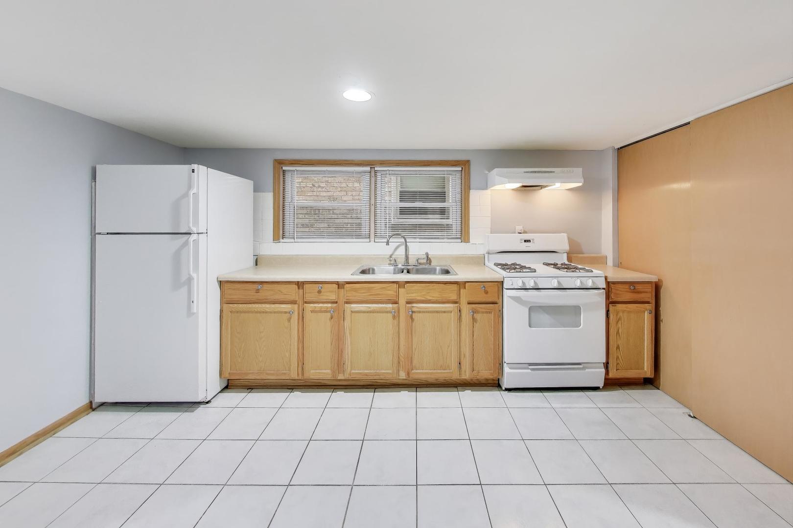 5428 N Central Avenue #Garden, Chicago, IL 60630