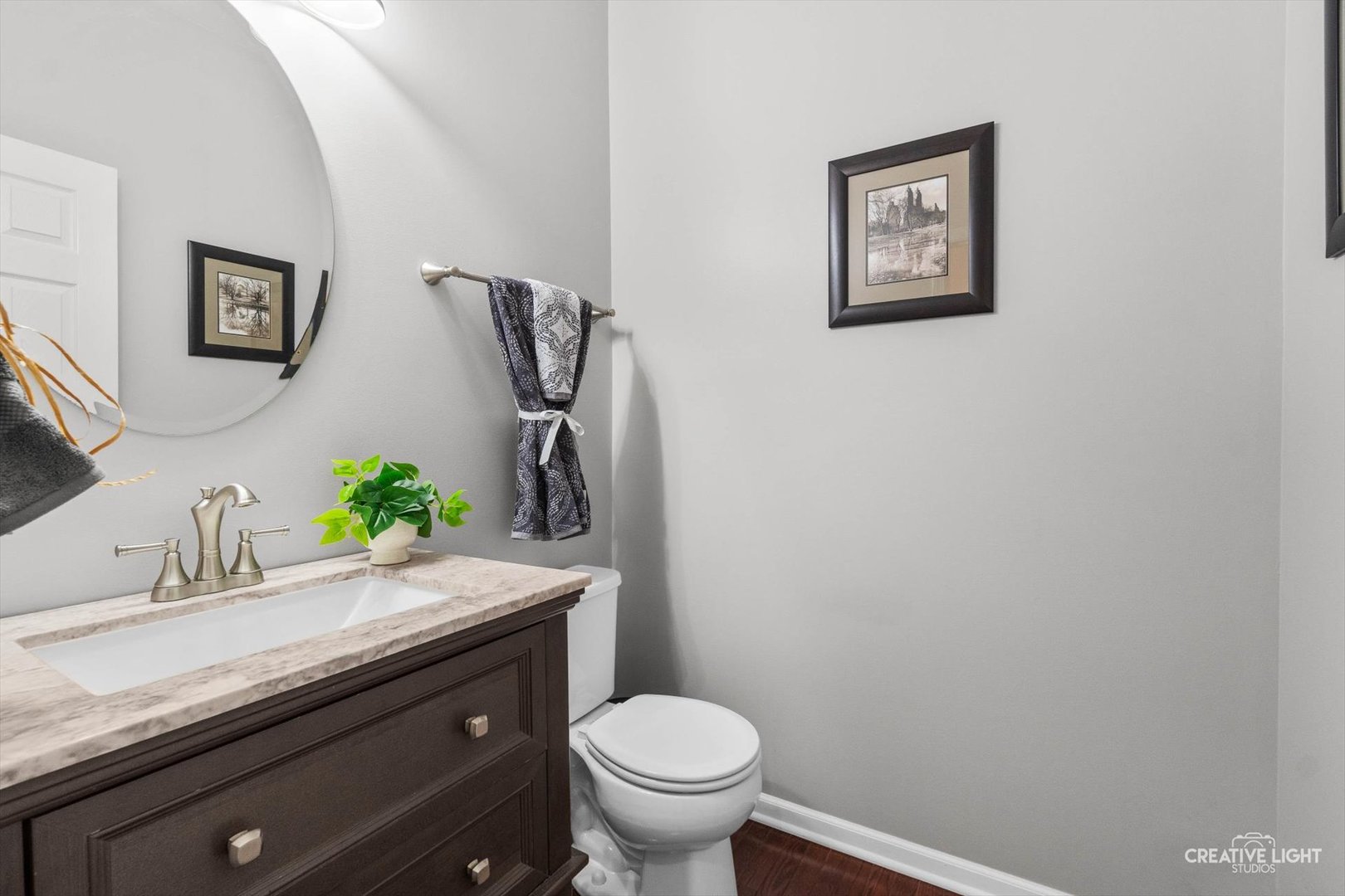 4215 Southerland Drive, Oswego, IL 60543