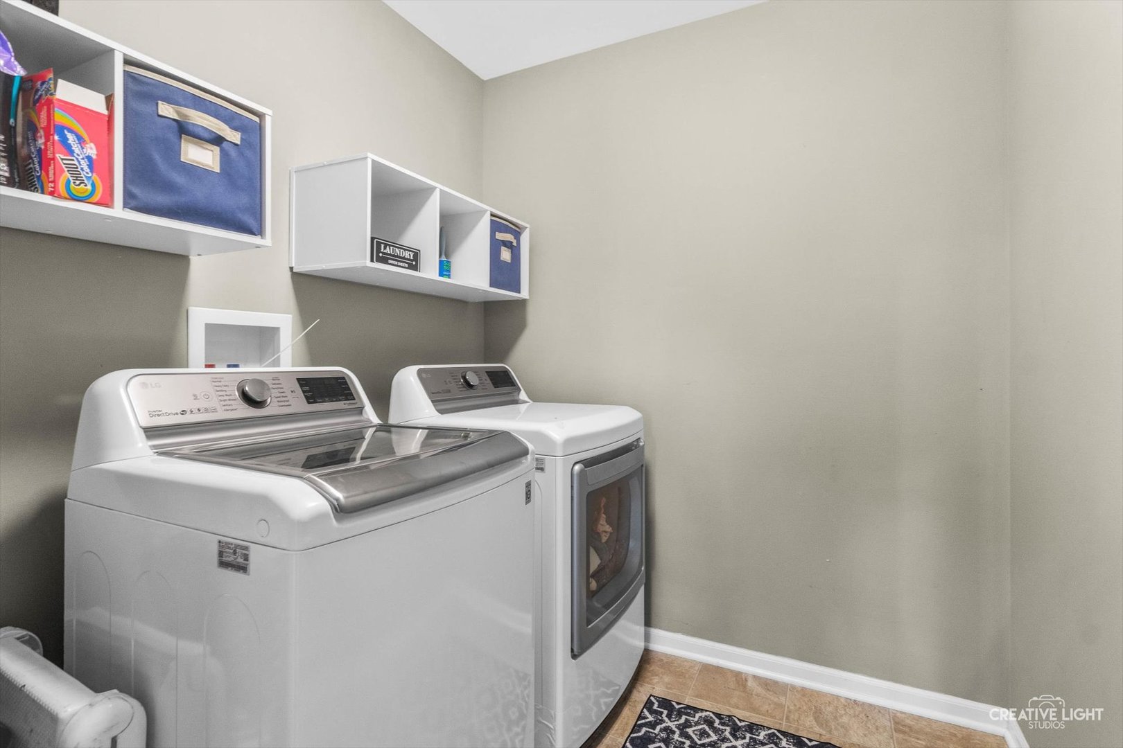 4215 Southerland Drive, Oswego, IL 60543