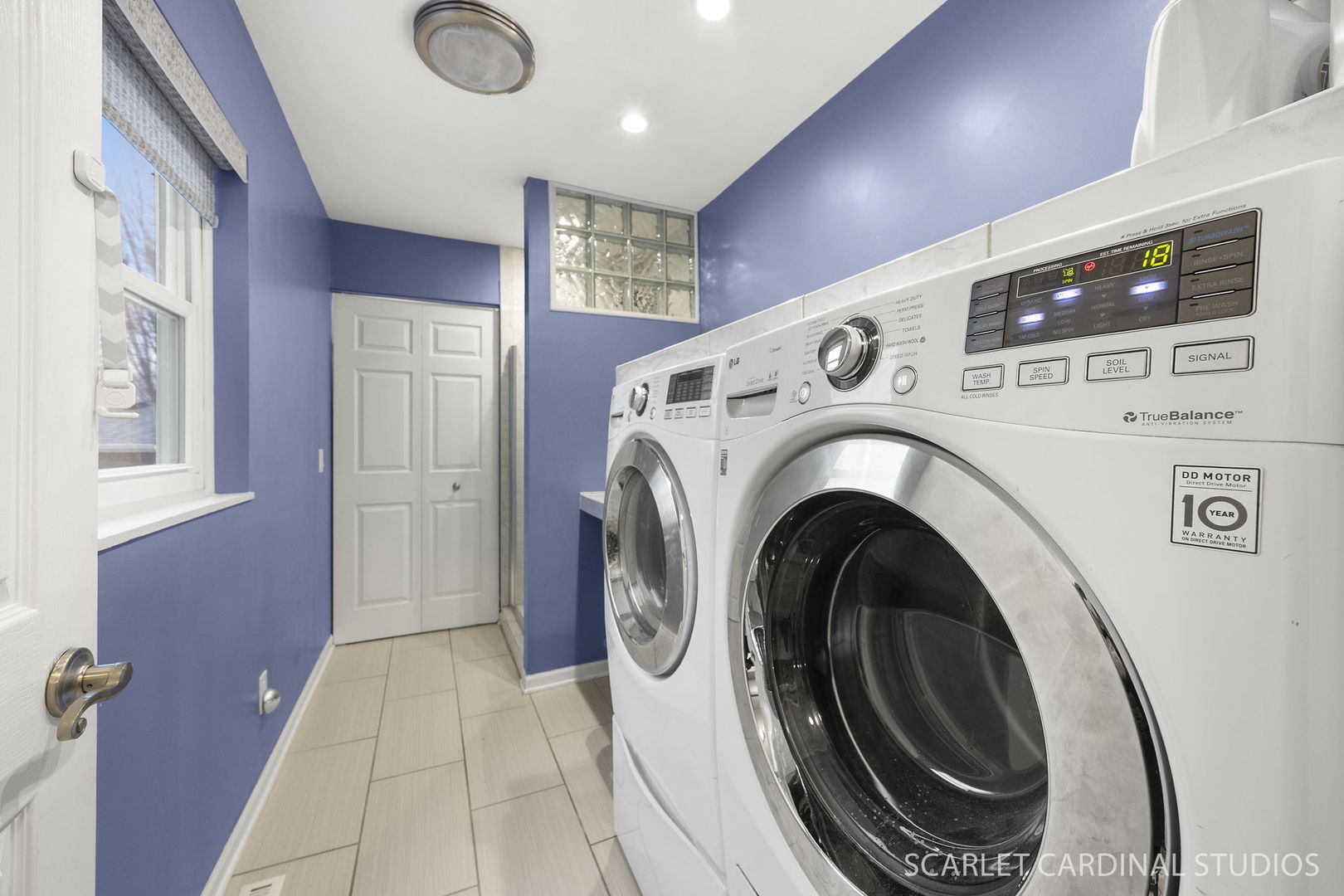 222 Meadows Drive, Sugar Grove, IL 60554