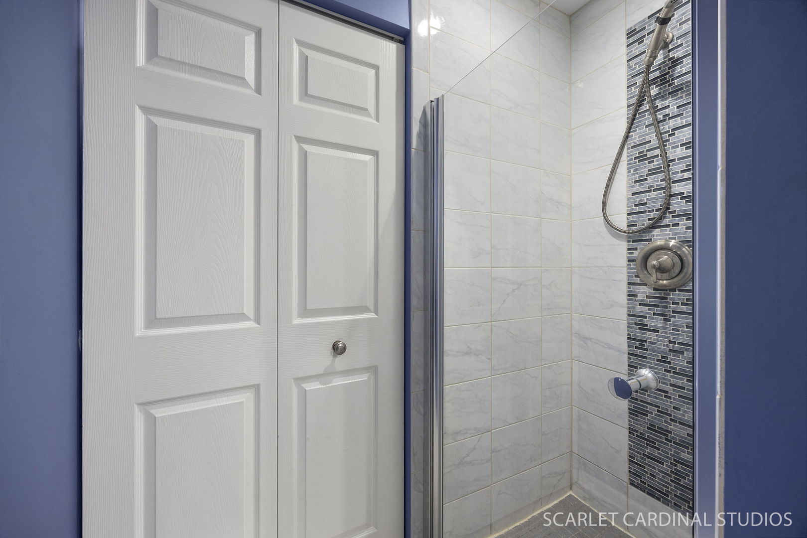 222 Meadows Drive, Sugar Grove, IL 60554