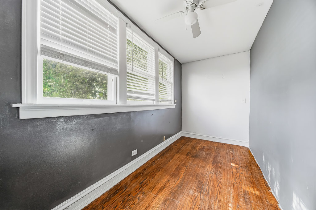 12552 Highland Avenue, Blue Island, IL 60406