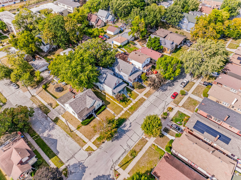 12552 Highland Avenue, Blue Island, IL 60406