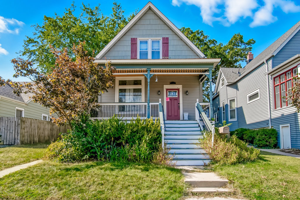 12552 Highland Avenue, Blue Island, IL 60406