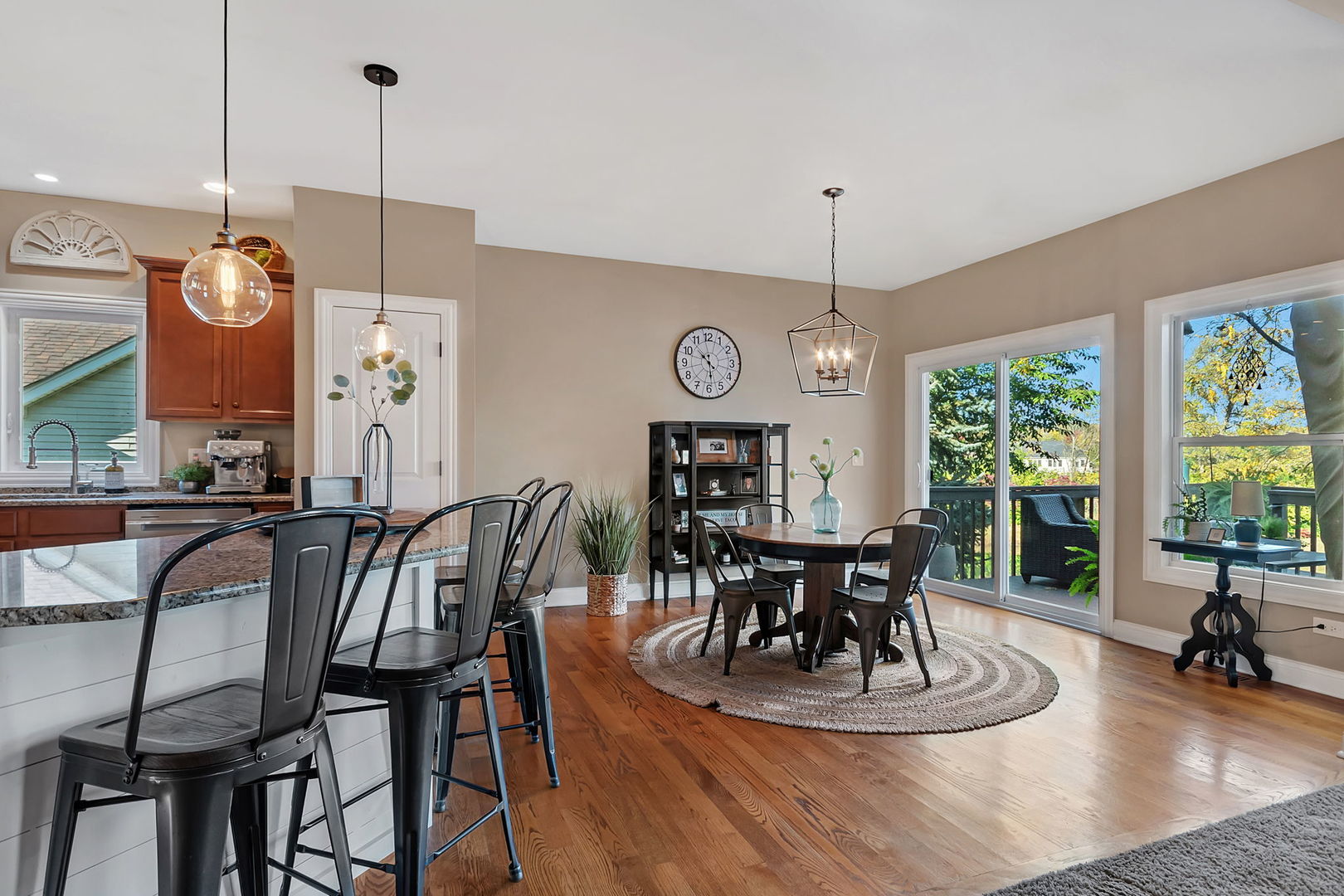 469 Kelly Avenue, Yorkville, IL 60560