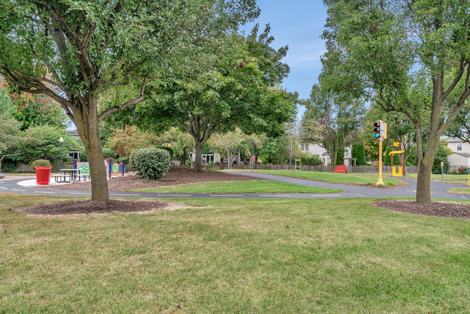 469 Kelly Avenue, Yorkville, IL 60560