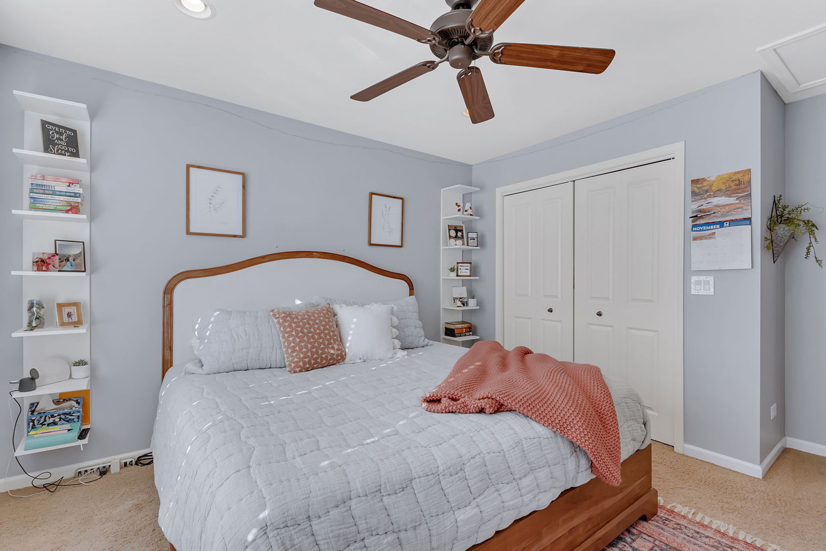 469 Kelly Avenue, Yorkville, IL 60560