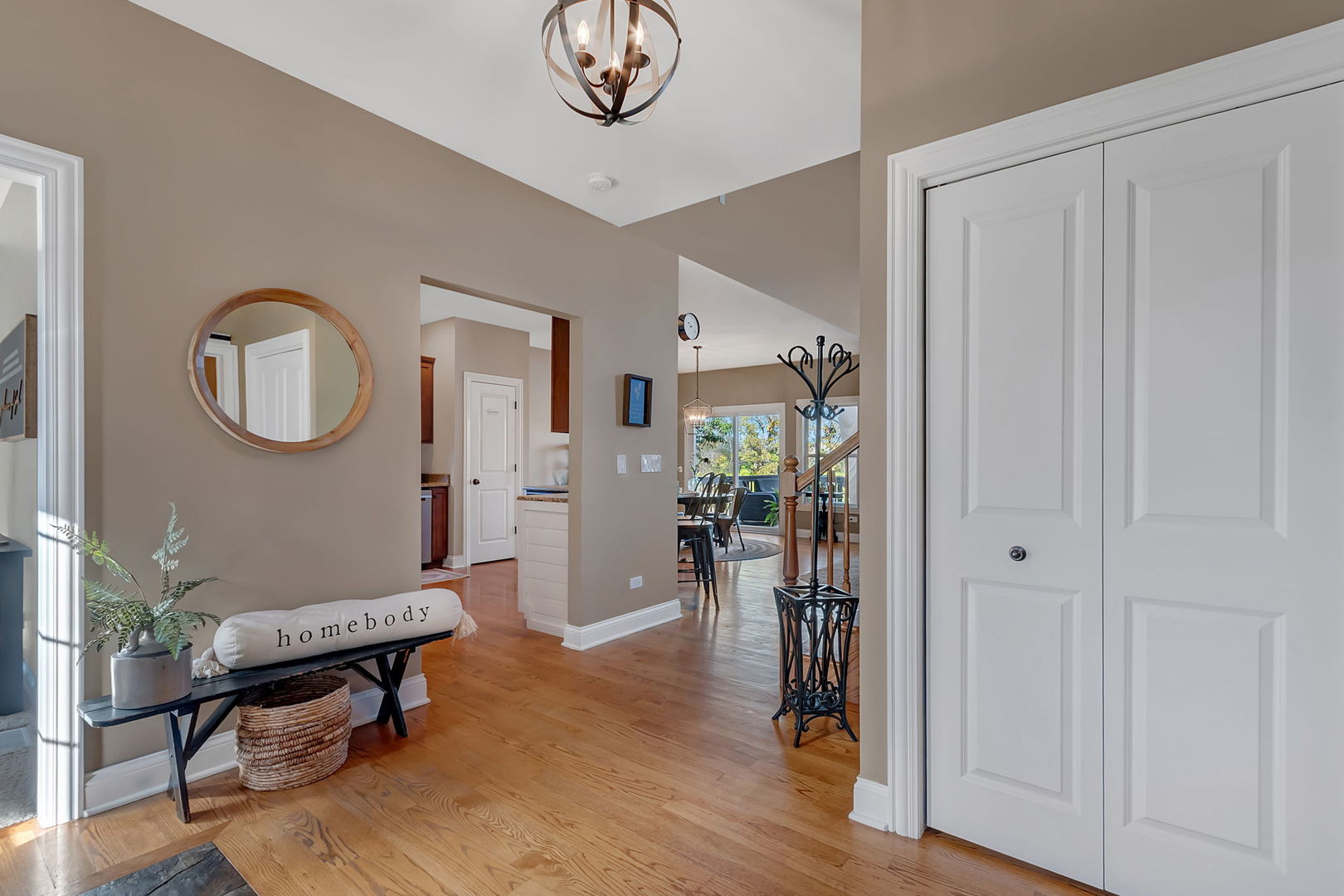 469 Kelly Avenue, Yorkville, IL 60560