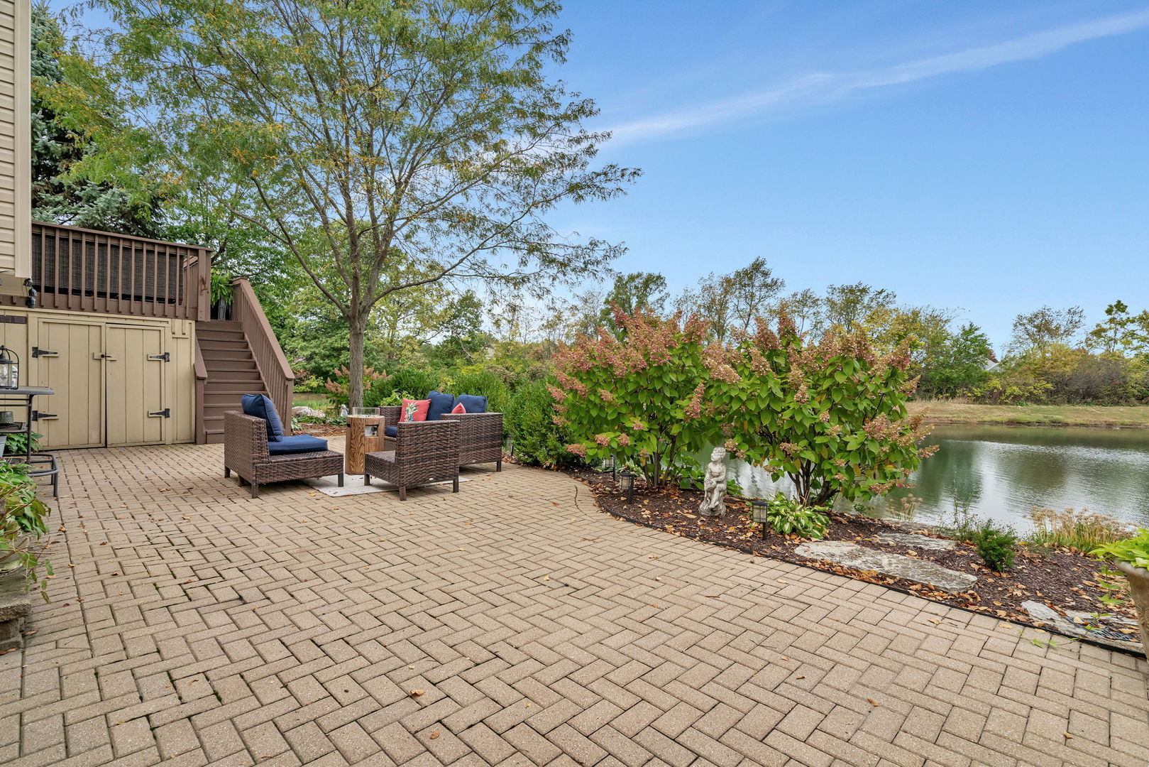 469 Kelly Avenue, Yorkville, IL 60560