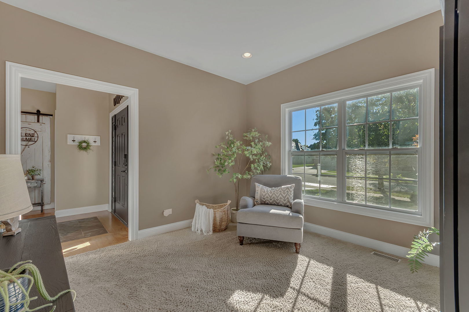 469 Kelly Avenue, Yorkville, IL 60560