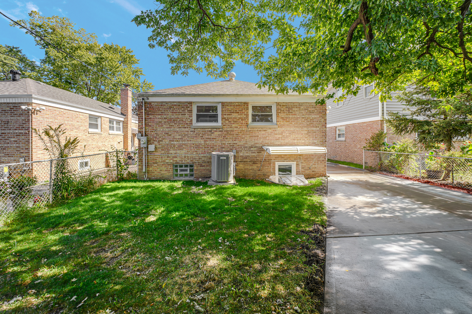 3522 George Street, Franklin Park, IL 60131
