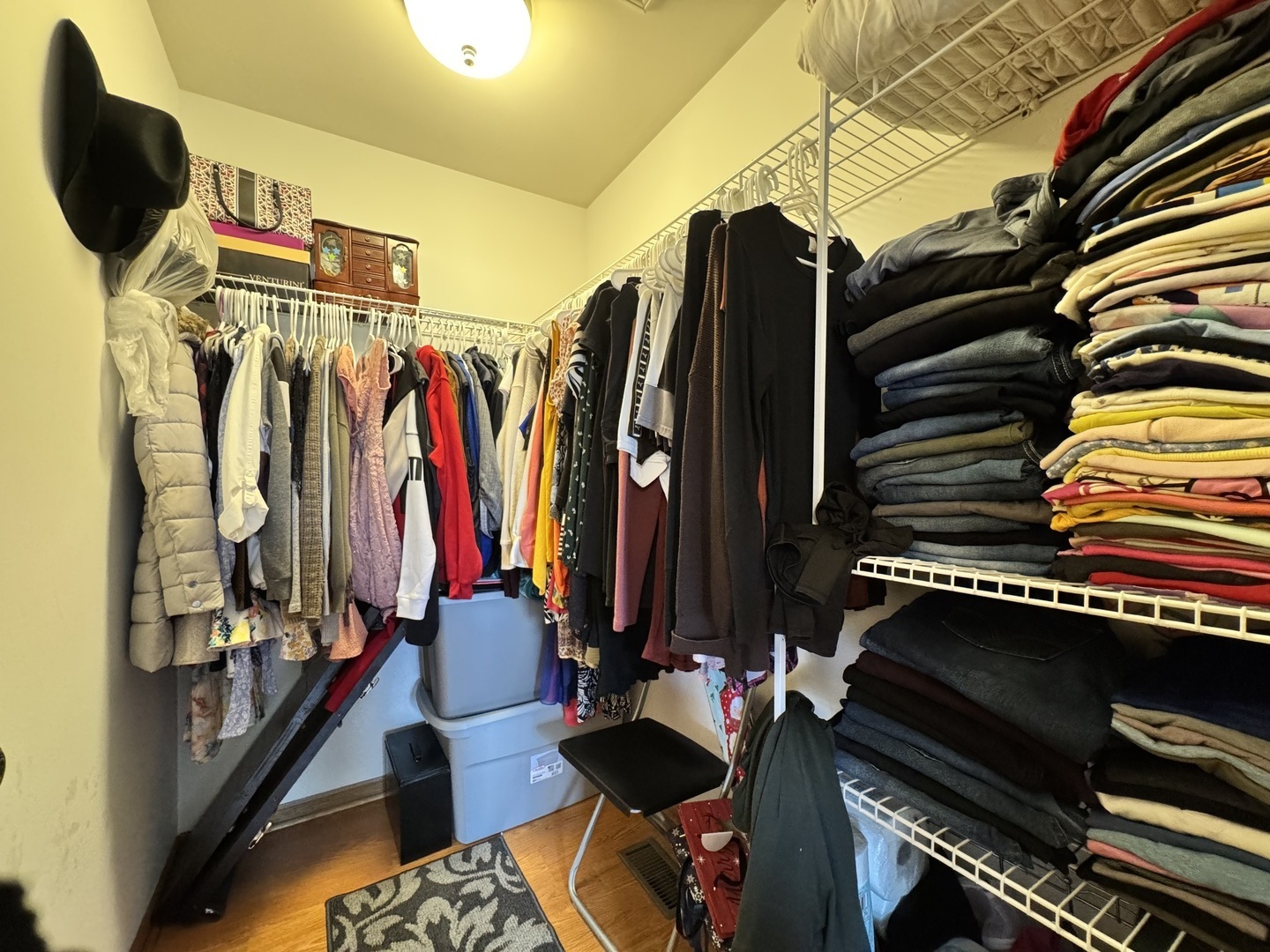 161 Mountain Laurel Court, Romeoville, IL 60446