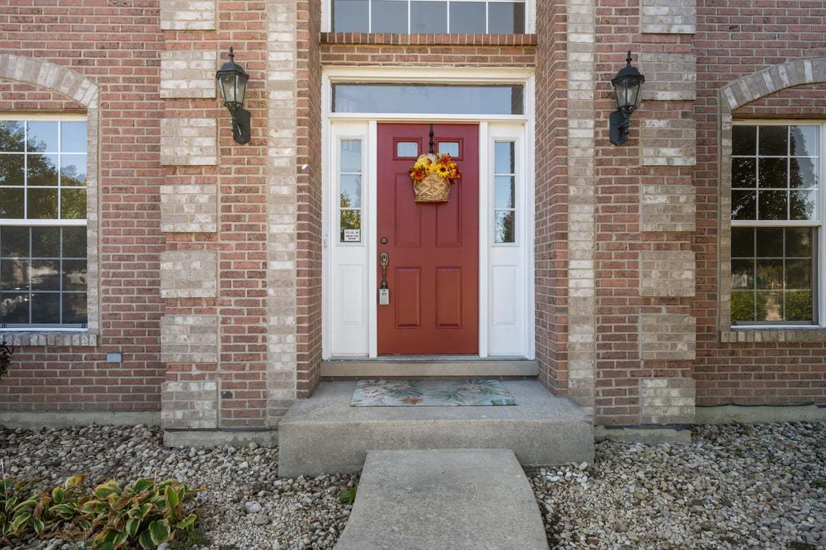 13516 Vicarage Drive, Plainfield, IL 60544