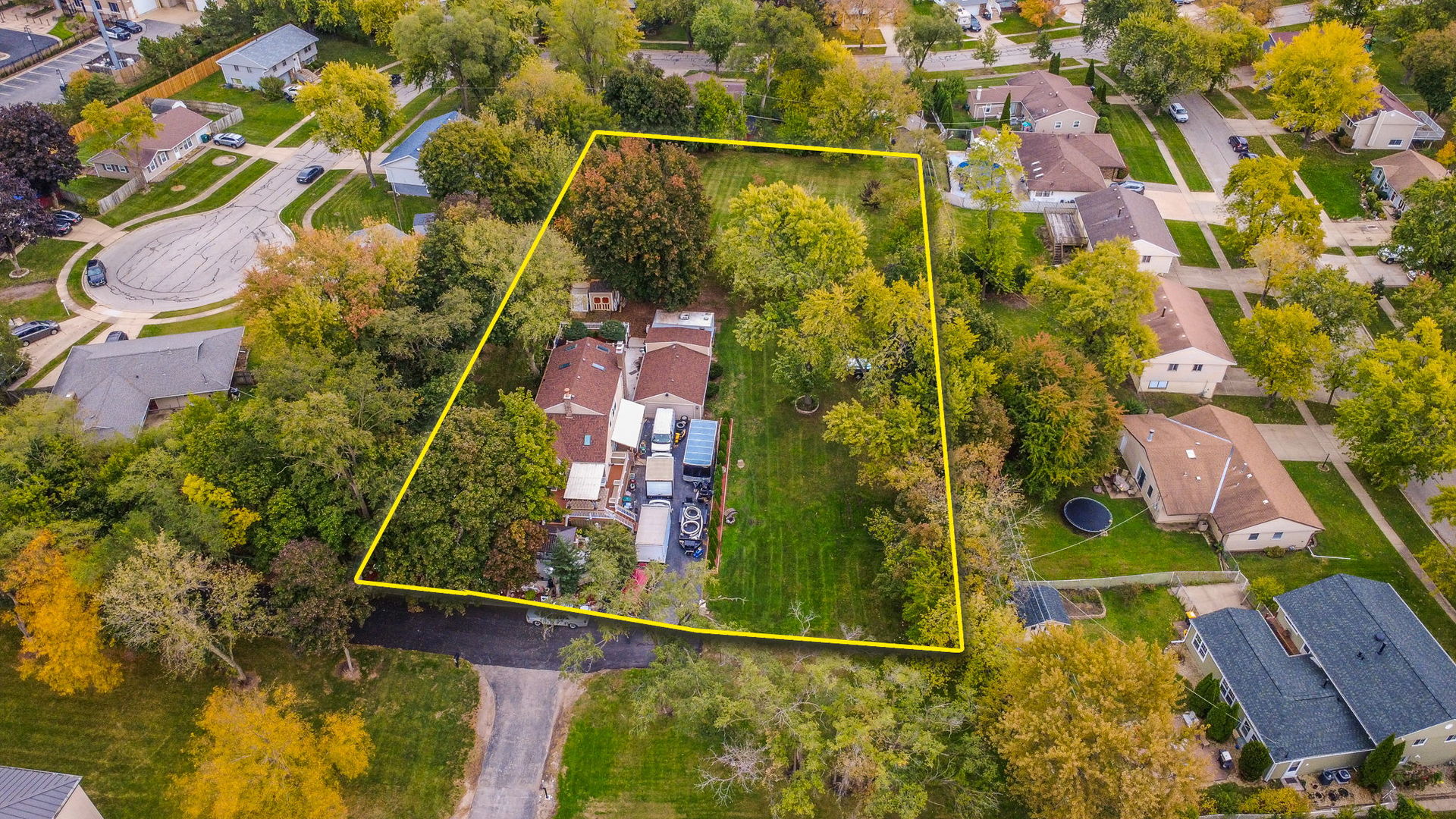 385 E Irving Park Road, Streamwood, IL 60107