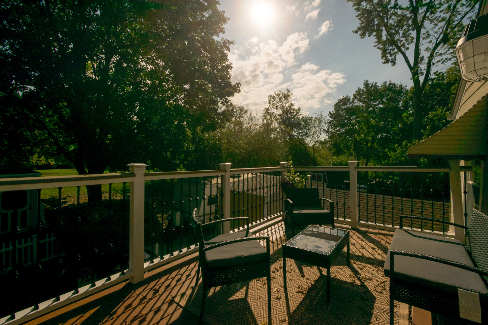 385 E Irving Park Road, Streamwood, IL 60107