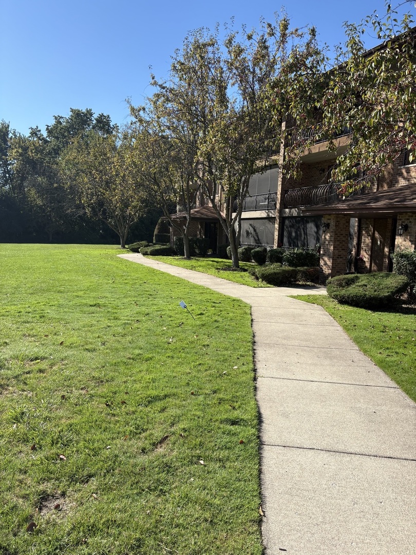 11116 Heritage Drive #3B, Palos Hills, IL 60465