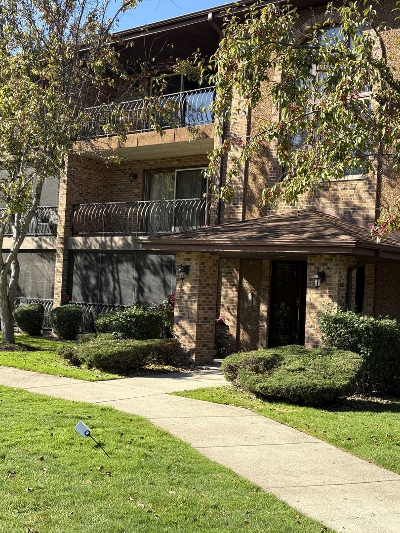 11116 Heritage Drive #3B, Palos Hills, IL 60465