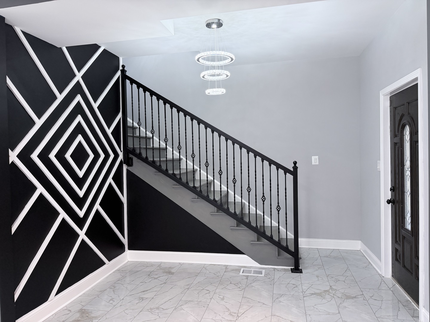 7918 S Anthony Avenue, Chicago, IL 60619