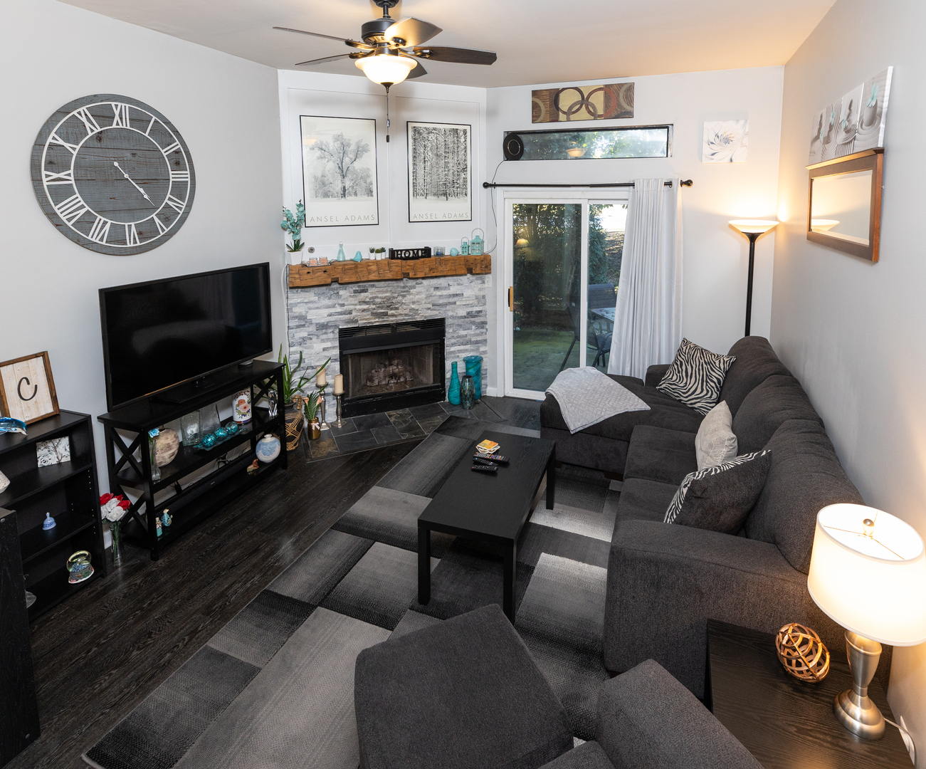 387 Wilmington Drive #C, Bartlett, IL 60103