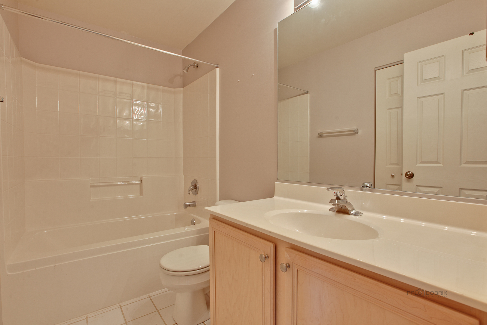 1435 PINEHURST Drive, Vernon Hills, IL 60061