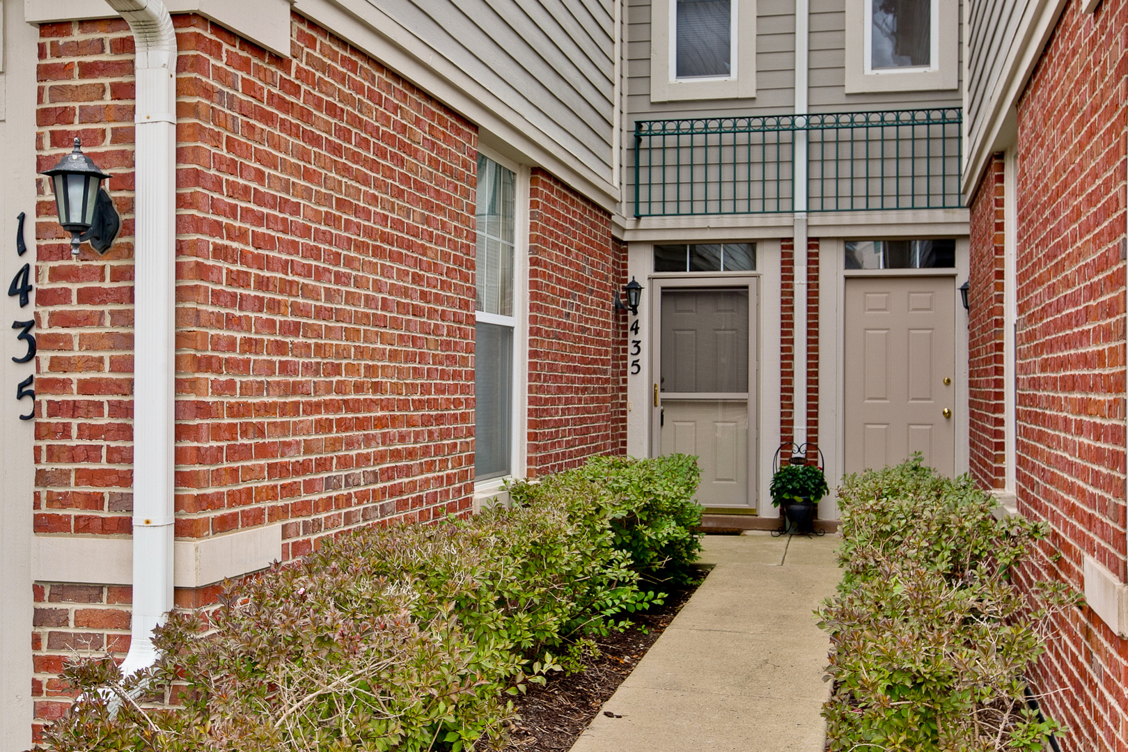 1435 PINEHURST Drive, Vernon Hills, IL 60061