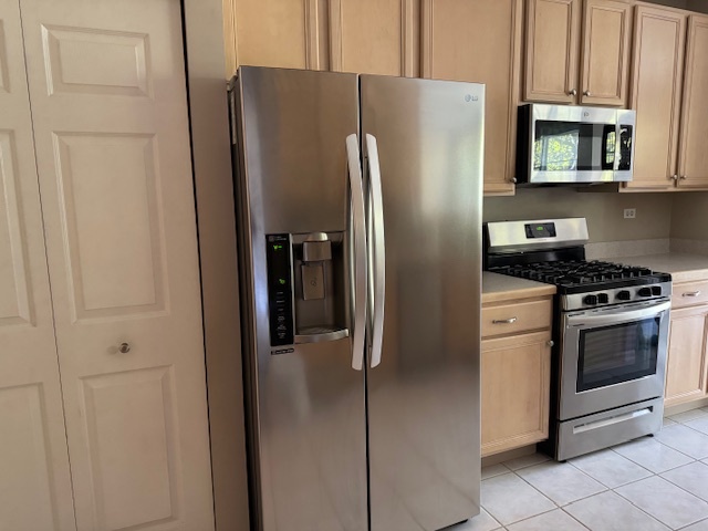 1435 PINEHURST Drive, Vernon Hills, IL 60061