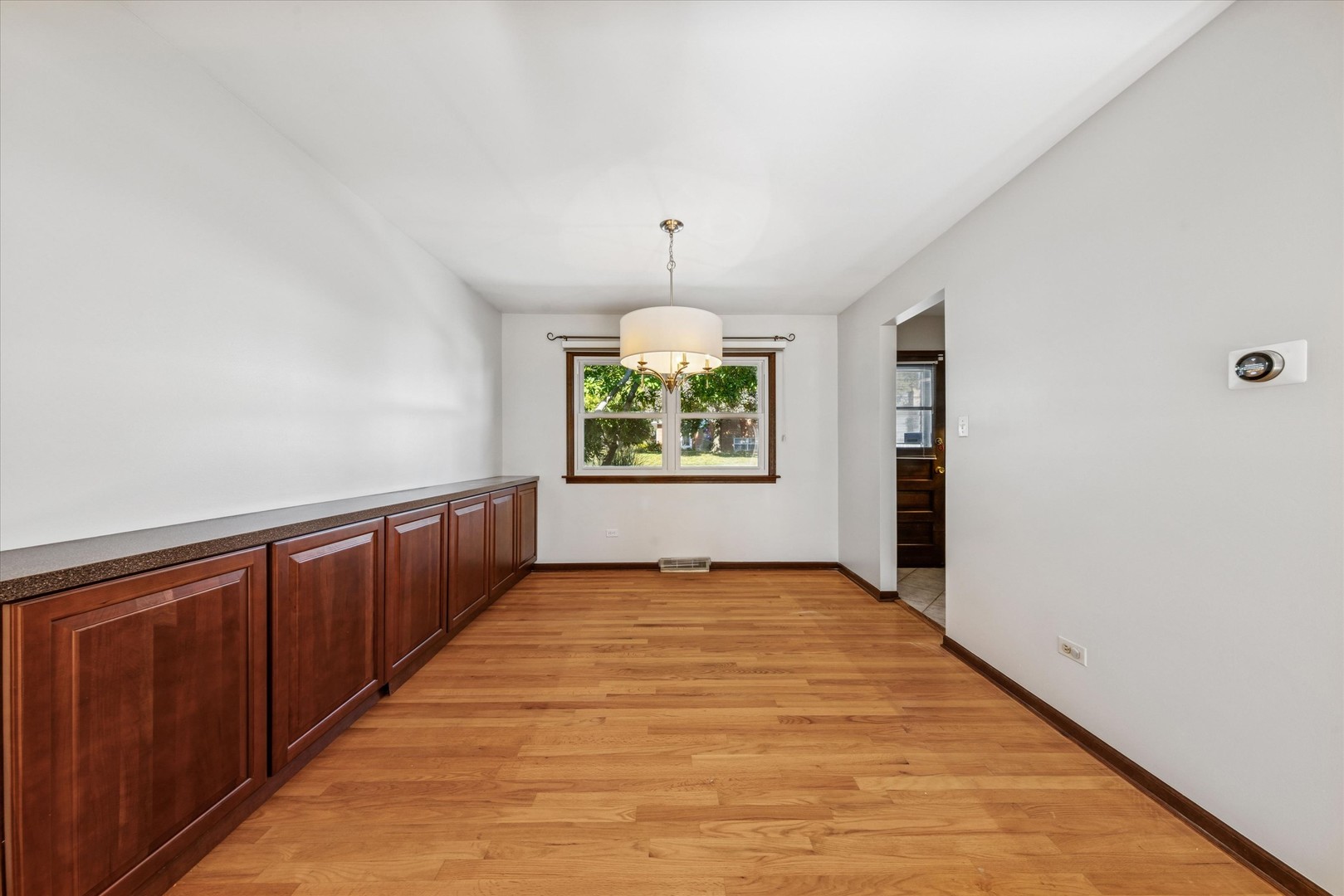 1310 Iroquois Lane, Darien, IL 60561