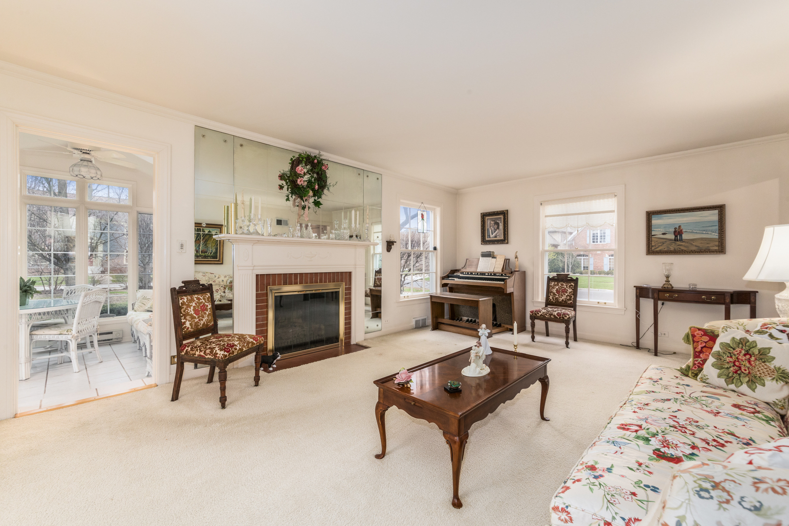 829 Hastings Street, Park Ridge, IL 60068