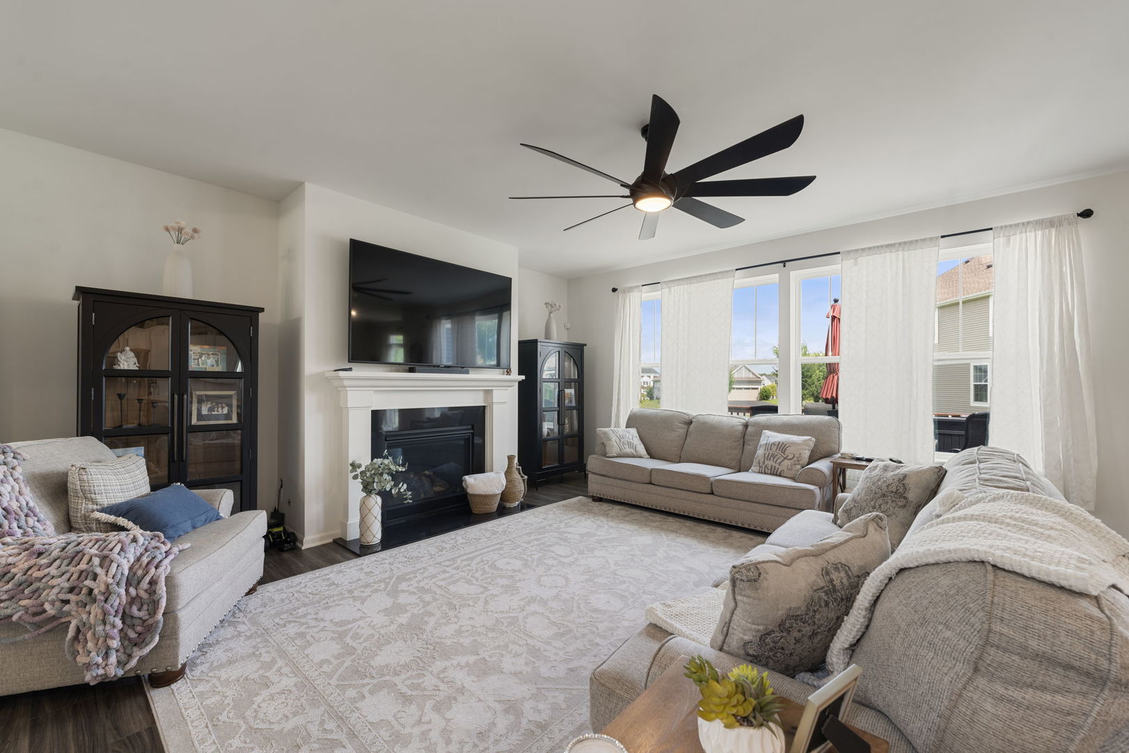 1009 Persimmon Court, Crystal Lake, IL 60012