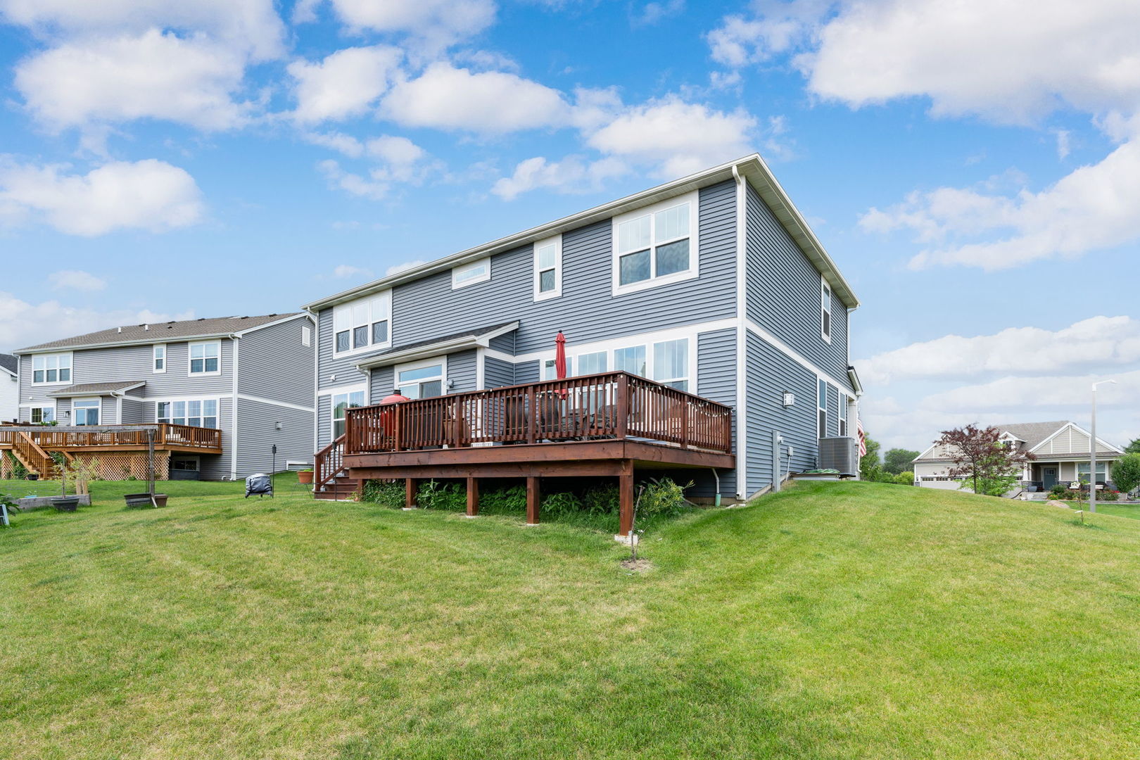 1009 Persimmon Court, Crystal Lake, IL 60012