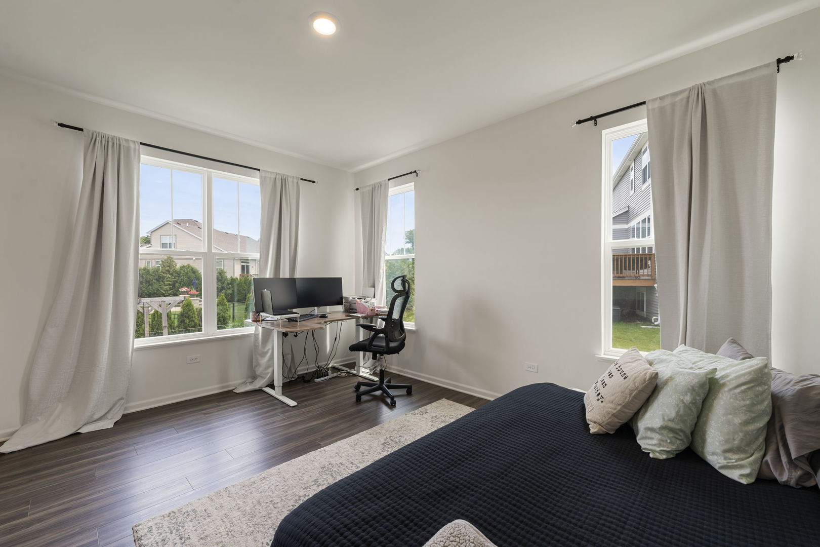 1009 Persimmon Court, Crystal Lake, IL 60012