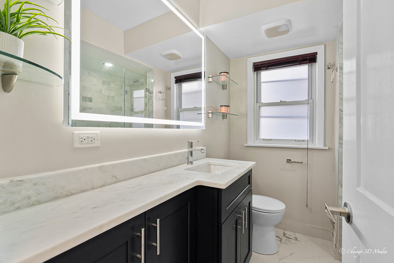 7422 N Olcott Avenue, Chicago, IL 60631