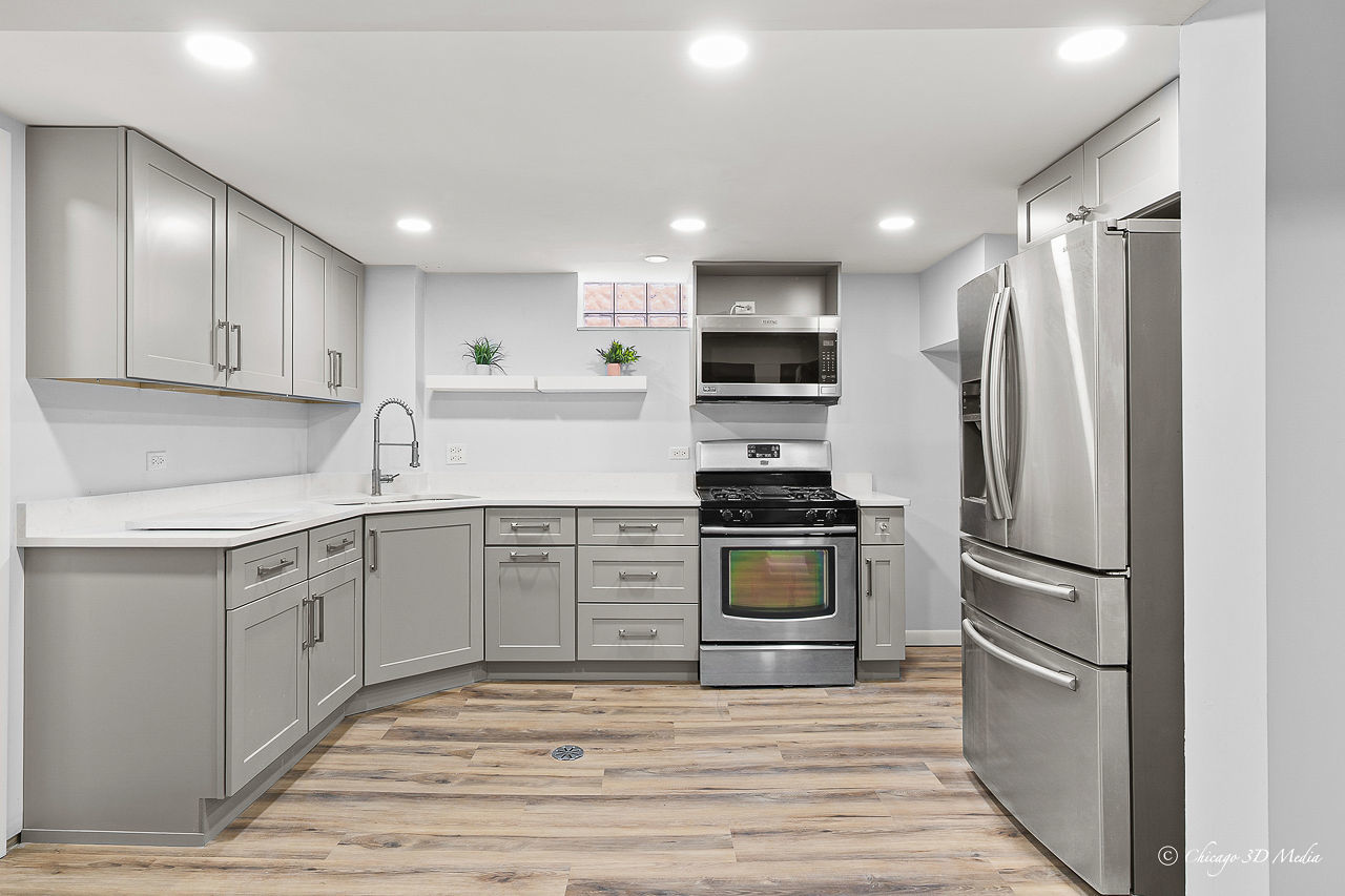 7422 N Olcott Avenue, Chicago, IL 60631